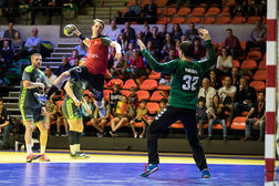 Red Wolves laten zege ontglippen